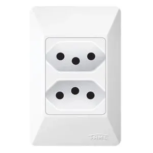 Sistema X 2 Tomadas Pad 2P+T 10A C/P Fame